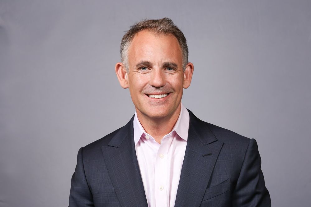 Walden Headshot June 2017 small.jpg